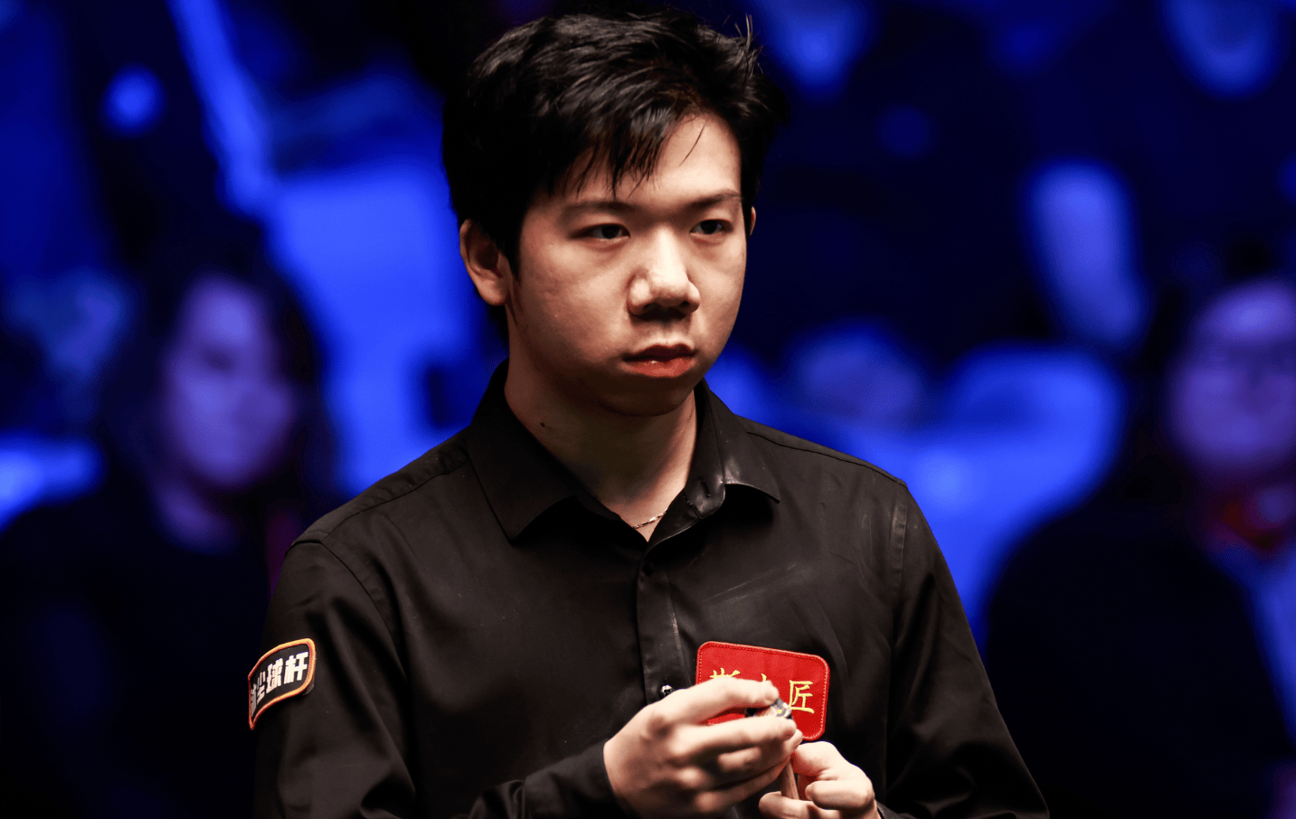 证了无数冠 证了无数冠