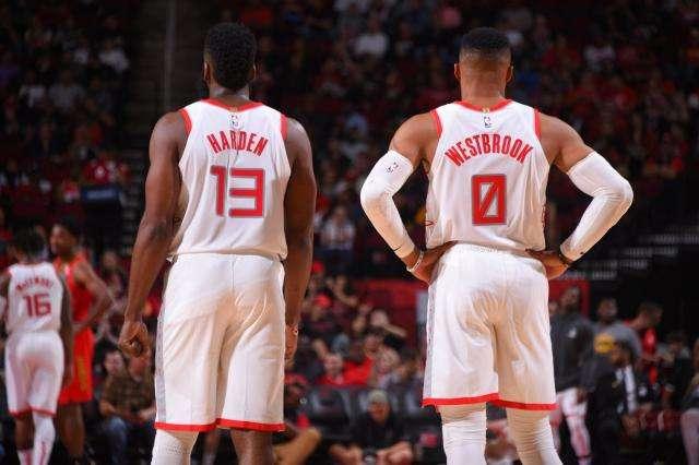 严格遵循国 严格遵循国